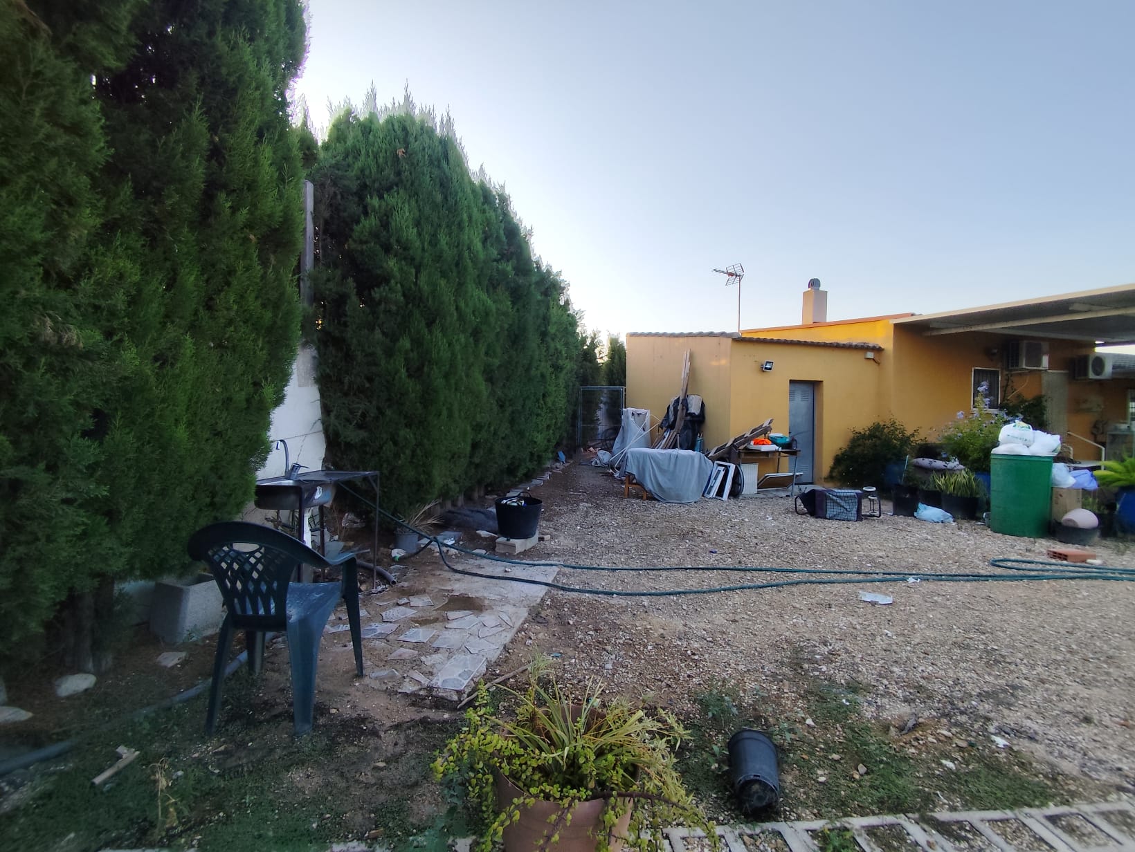 VIVIENDA CON 5.300 M² DE TERRENO, PISCINA Y FRUTALES – LOS VALIENTES, MURCIA - Imagen 5