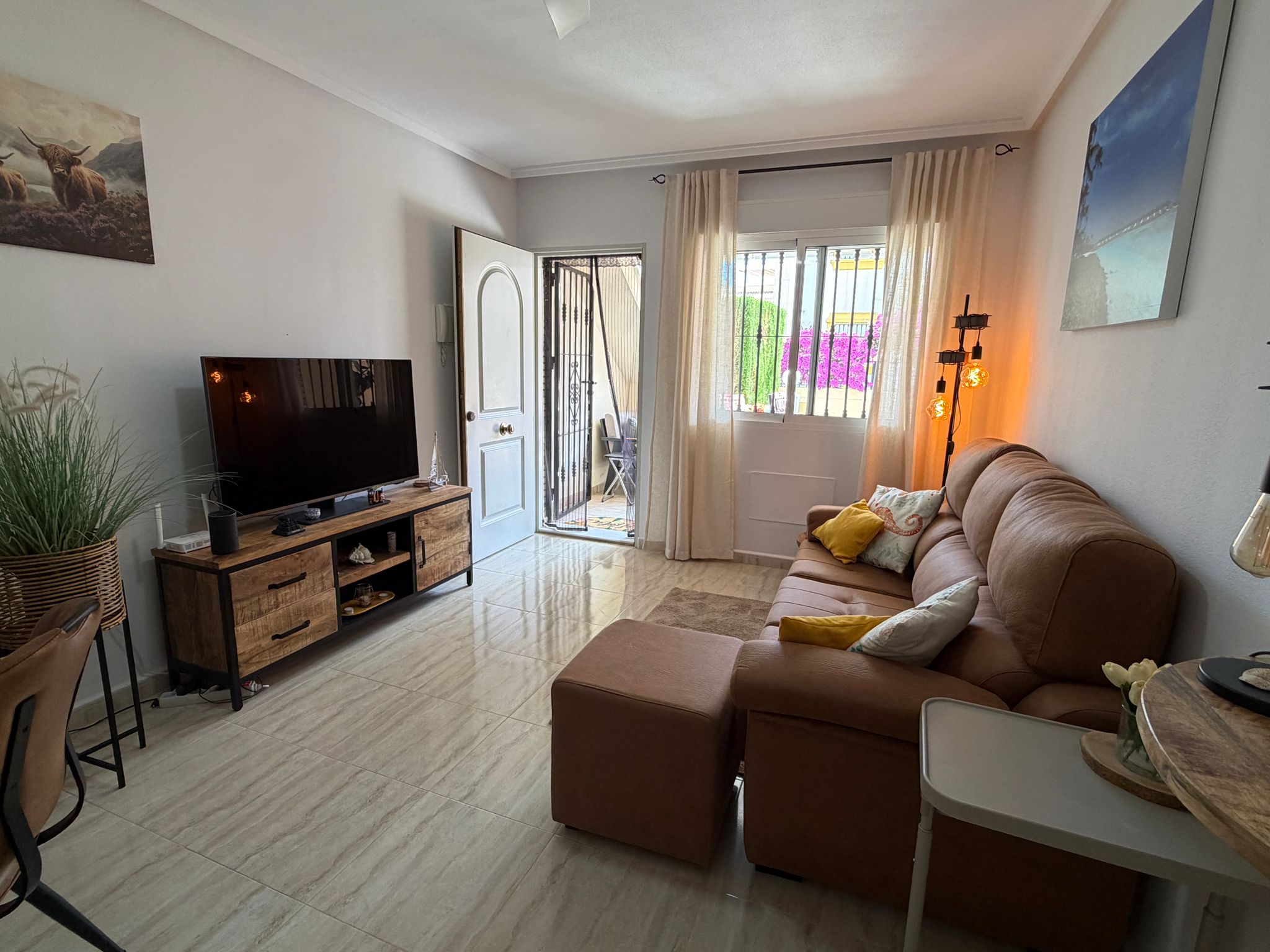 Bungalow con jardín privado y piscina en Villamartín – Los Dolses - Imagen 51