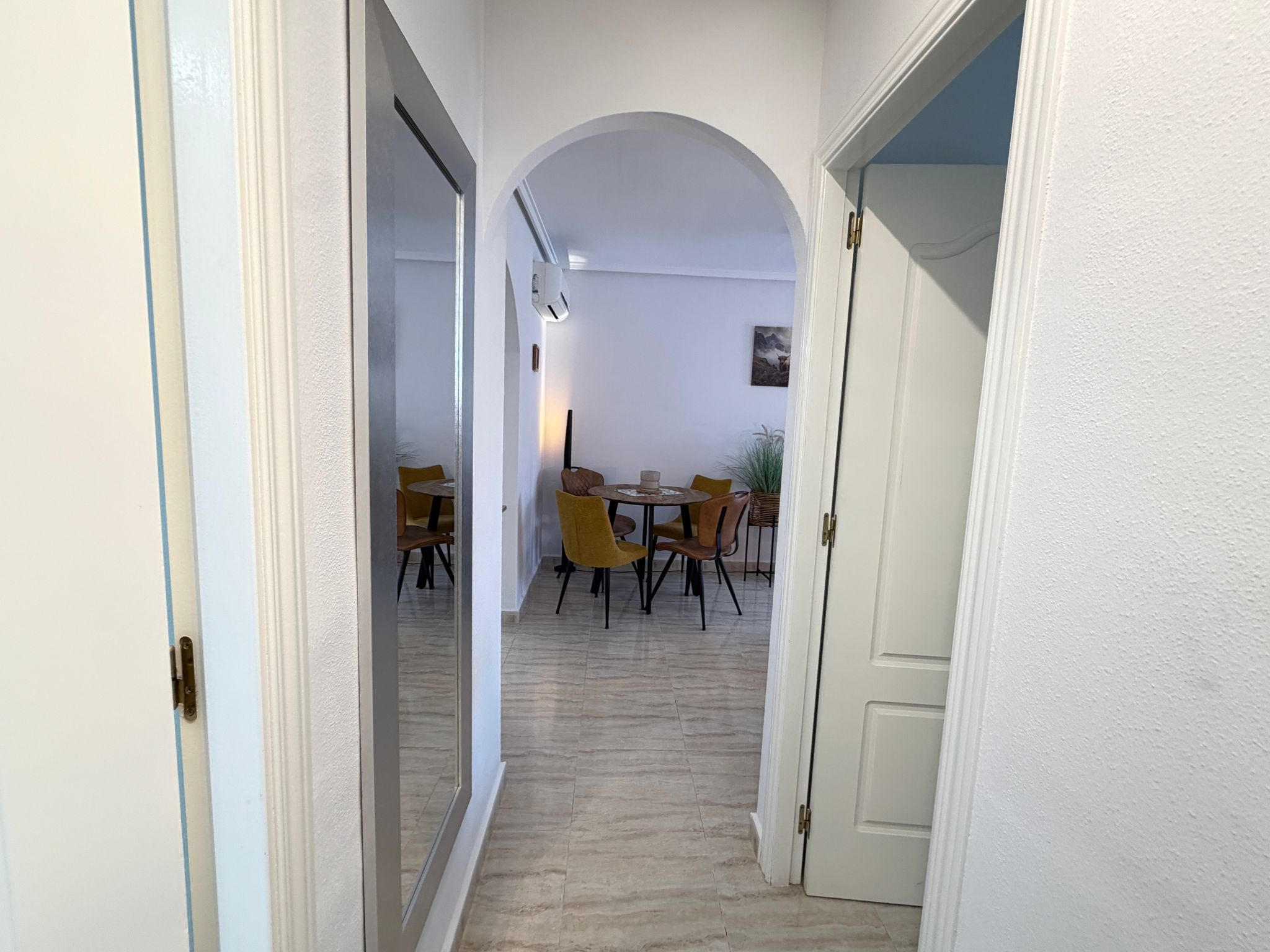 Bungalow con jardín privado y piscina en Villamartín – Los Dolses - Imagen 57