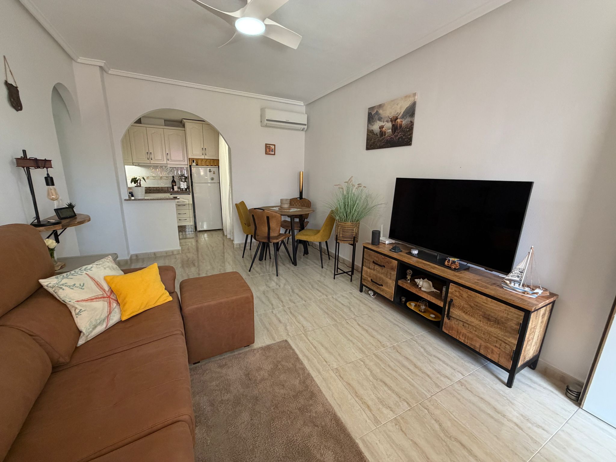 Bungalow con jardín privado y piscina en Villamartín – Los Dolses - Imagen 61