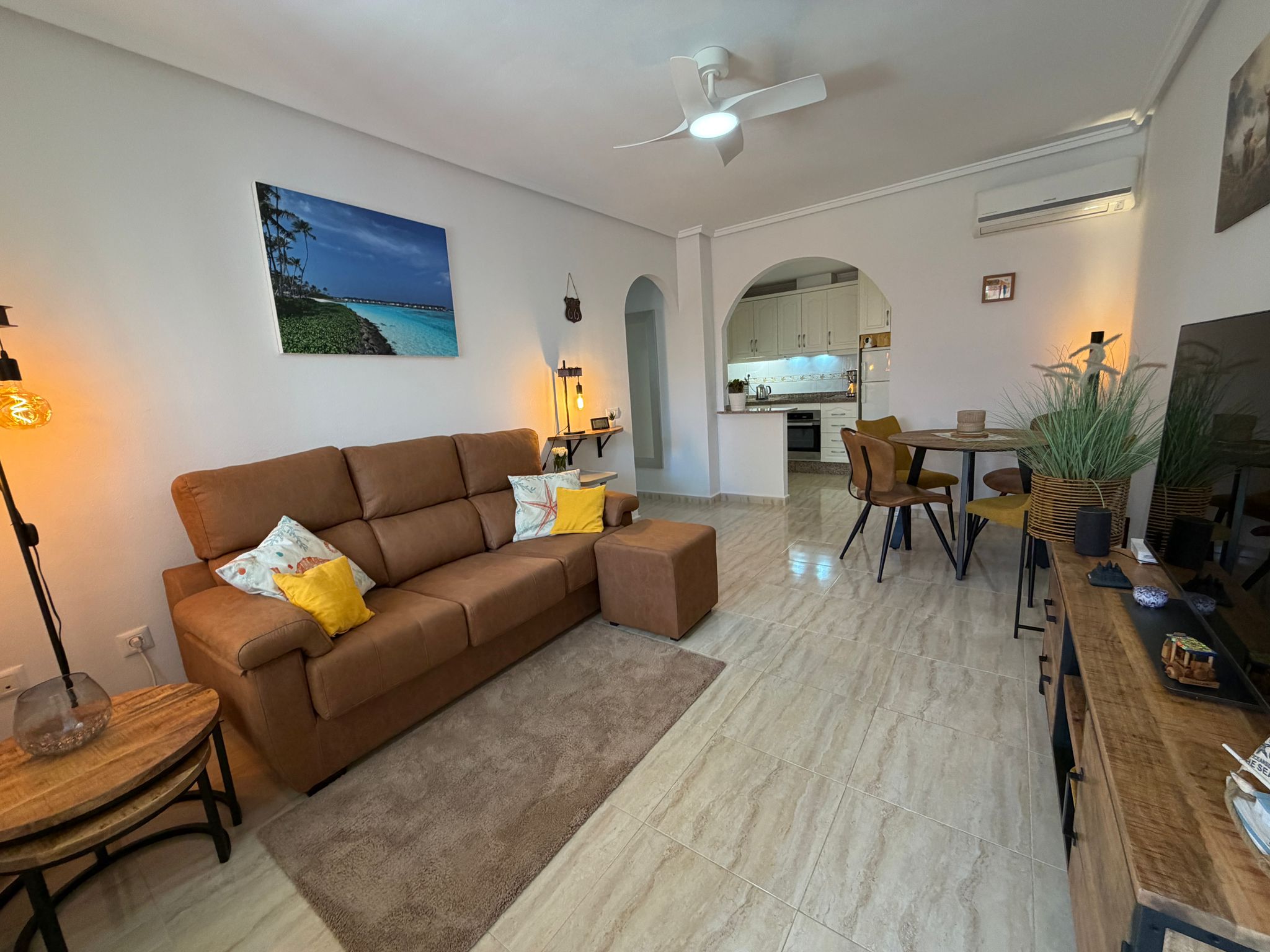 Bungalow con jardín privado y piscina en Villamartín – Los Dolses - Imagen 62