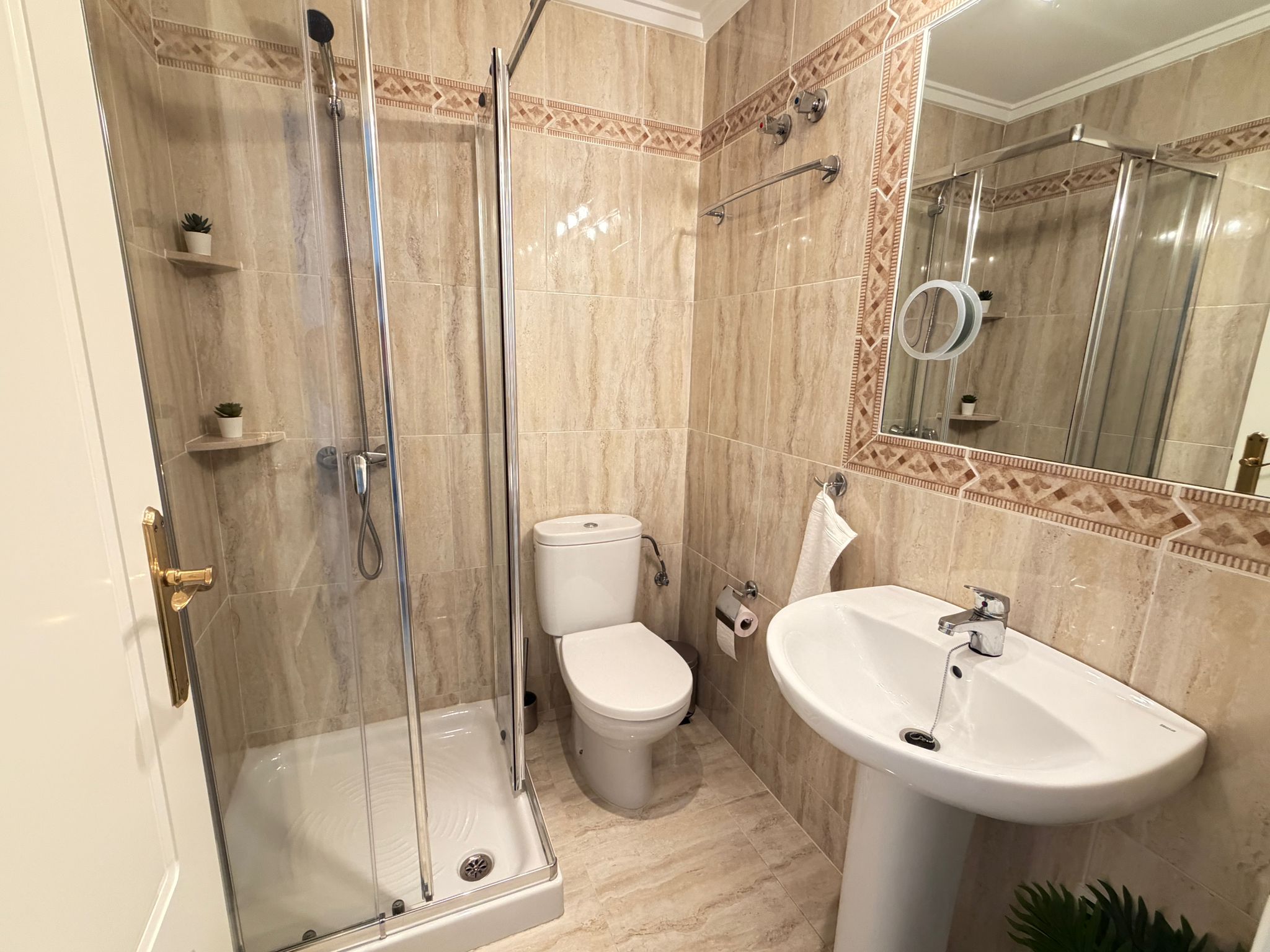 Bungalow con jardín privado y piscina en Villamartín – Los Dolses - Imagen 64