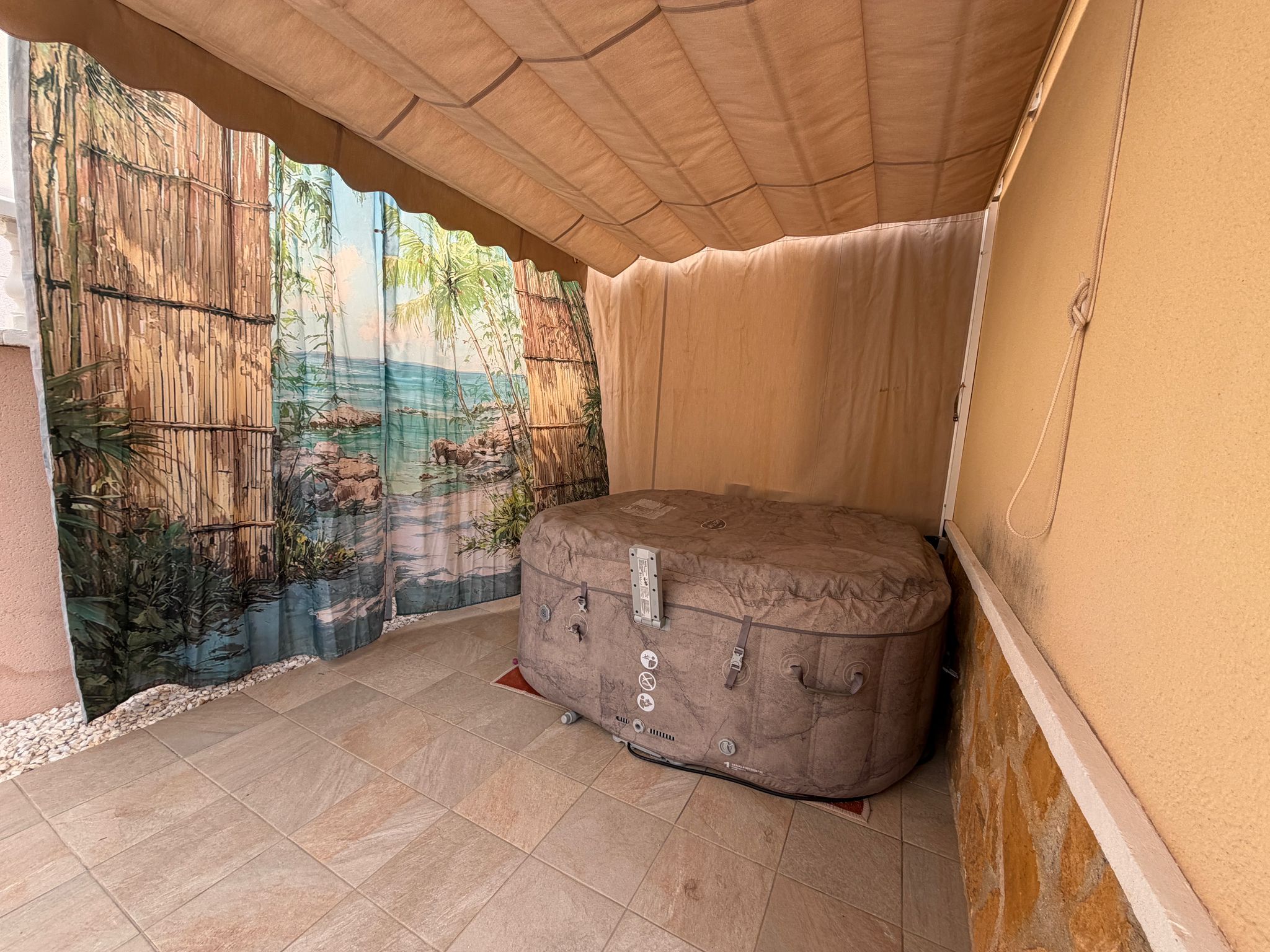 Bungalow con jardín privado y piscina en Villamartín – Los Dolses - Imagen 67
