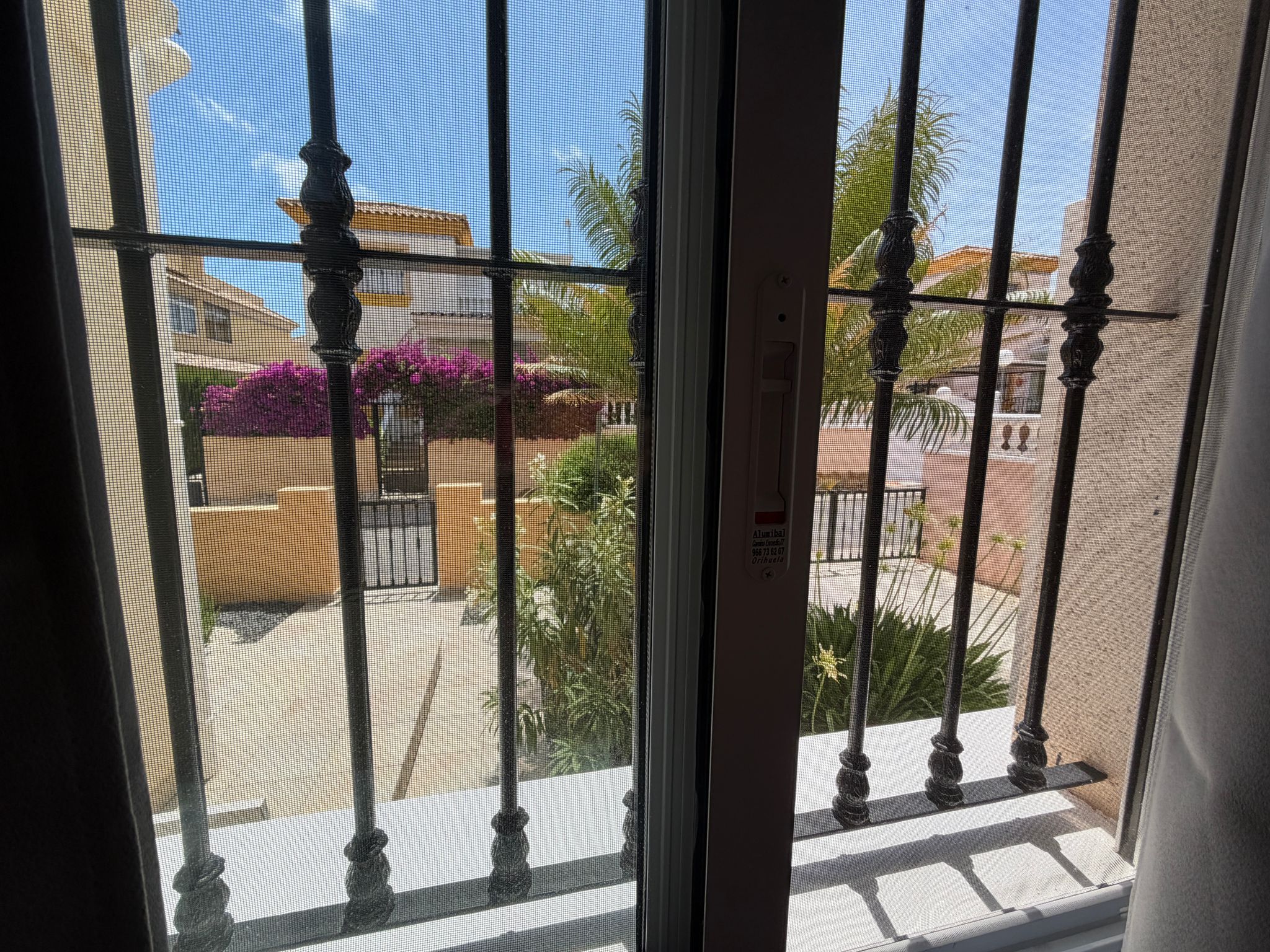 Bungalow con jardín privado y piscina en Villamartín – Los Dolses - Imagen 78